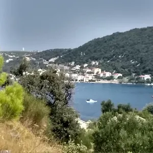 https://apartman-tariba.primorje-gorskikotar.com